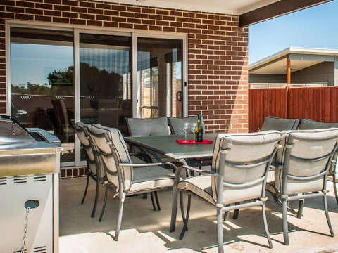 Valencia - Accommodation Melbourne 3