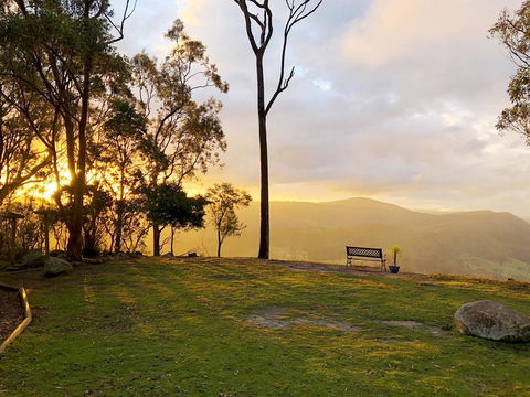 Valley View Luxury Retreat - Accommodation Melbourne 1