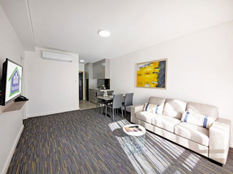 Value Suites Penrith - Accommodation Melbourne 1