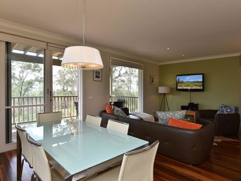 Villa Executive 2br Sangiovese Resort Condo Located Within Cypress Lakes Resort (nothing Is More Central) - Accommodation Melbourne 0