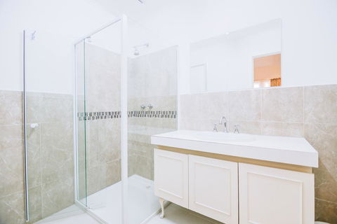 Warburton Lodge - Accommodation Melbourne 1