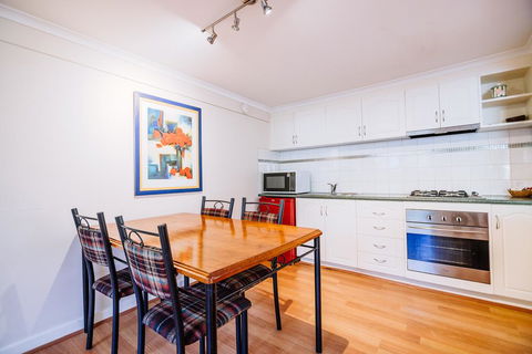 Warburton Lodge - Accommodation Melbourne 3