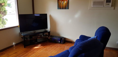 Warmont Apartments Self Contained Home - Accommodation Melbourne 0