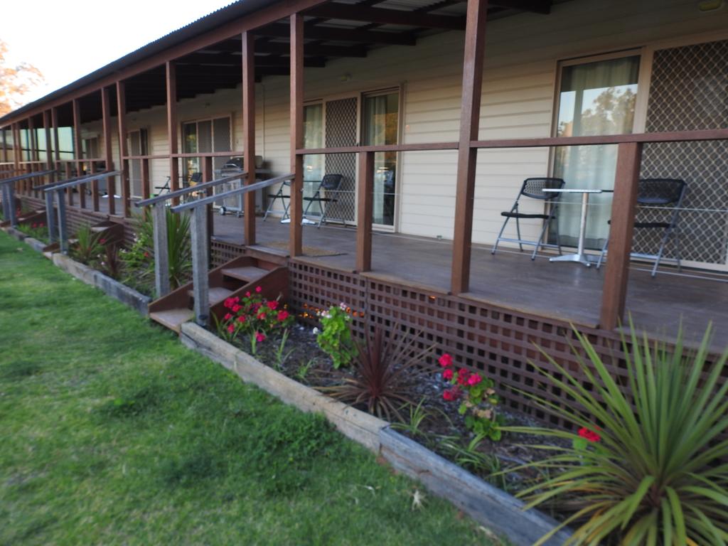 Wilcannia NSW Accommodation Melbourne