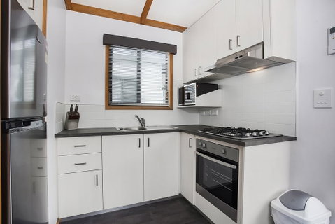 Warrnambool Holiday Village - Accommodation Melbourne 3