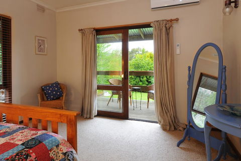 Lavender Farm - Accommodation Melbourne 7