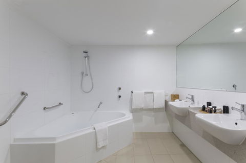 The Dingley Hotel - Accommodation Melbourne 11