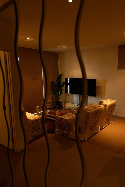 Primrose Apartment Glen Waverley - Accommodation Melbourne 11