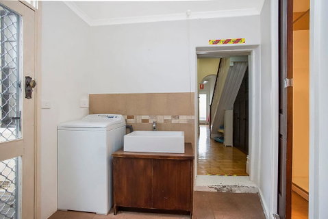 Plummers Mill - Central Townhouse - Accommodation Melbourne 10