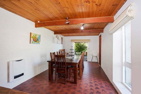 Plummers Mill - Central Townhouse - Accommodation Melbourne 4