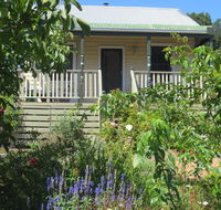 Walnut Cottage via Leongatha - Melbourne 4u