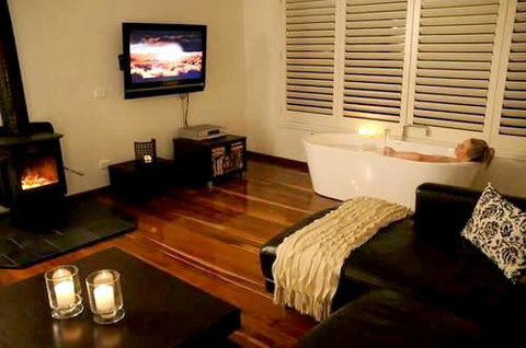 Chestnut Daylesford - Accommodation Melbourne 5