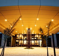 Quality Suites Seasons 5 - Accommodation Melbourne