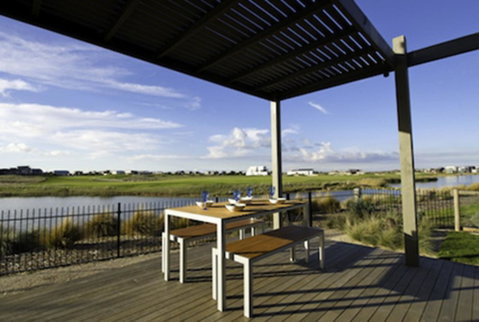 19 Glen Eagles Close - Accommodation Melbourne 4