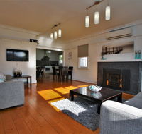 A Stroll Away - Accommodation Melbourne