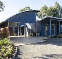 Corrugated Cottage - Accommodation Melbourne