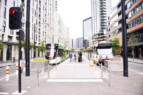 Superb Habour View/ Stylish Apartment / Landmark Building/ Free Tram - Accommodation Melbourne 19