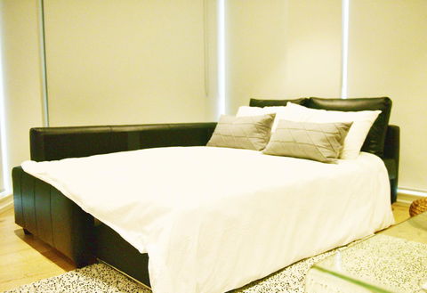 Superb Habour View/ Stylish Apartment / Landmark Building/ Free Tram - Accommodation Melbourne 8