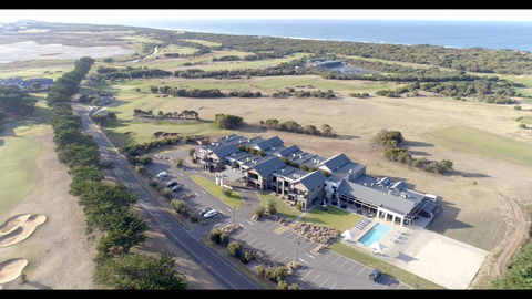 Barwon Heads Resort - Accommodation Melbourne 0