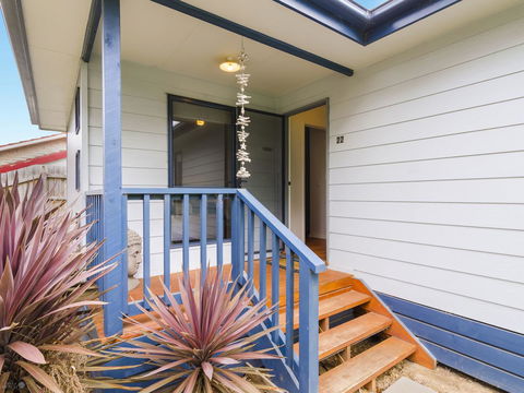 Demure Charm - Accommodation Melbourne 0