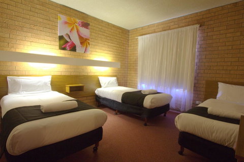 Blue Whale Motor Inn & Apartments - Accommodation Melbourne 21
