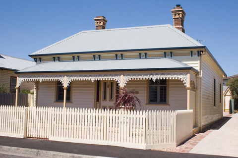Sabina On Little Myers - Accommodation Melbourne 6