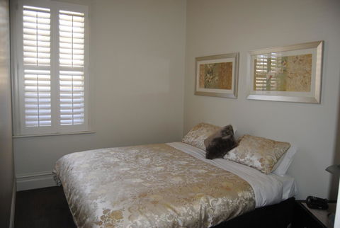Sabina On Little Myers - Accommodation Melbourne 13