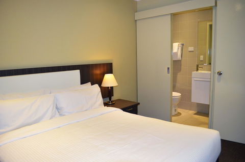 Buckingham Apartments - Accommodation Melbourne 16