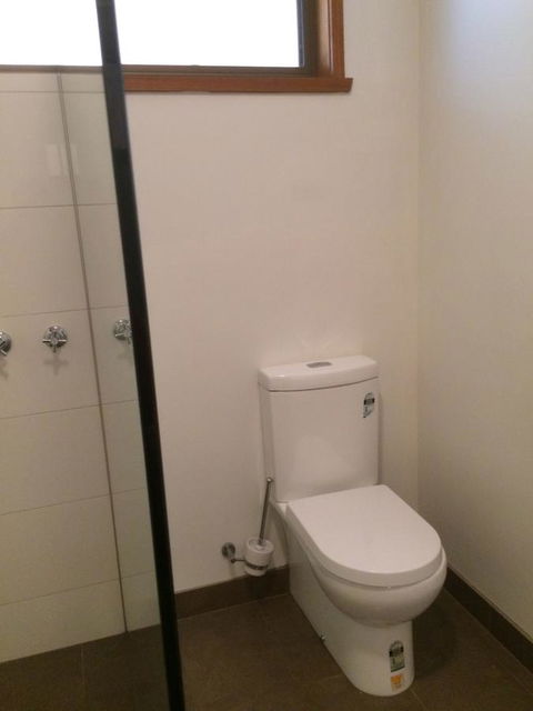 Ambassador Motor Inn - Accommodation Melbourne 23