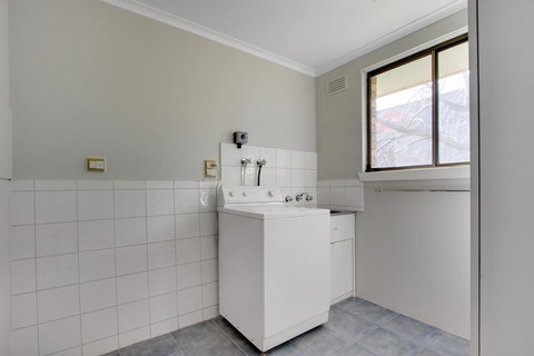 Hybiscus Waterfront Apartments - Accommodation Melbourne 9