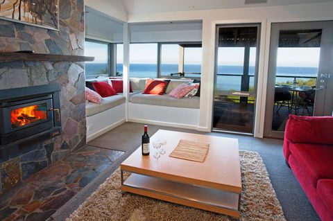 Points South By The Sea - Accommodation Melbourne 0