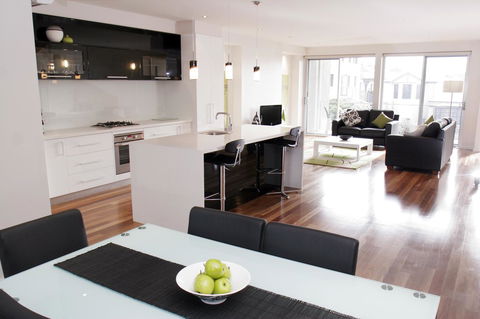 104 On Merri Apartments - Accommodation Melbourne 7