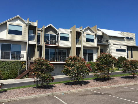 104 On Merri Apartments - Accommodation Melbourne 1