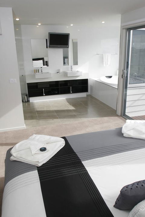 104 On Merri Apartments - Accommodation Melbourne 5