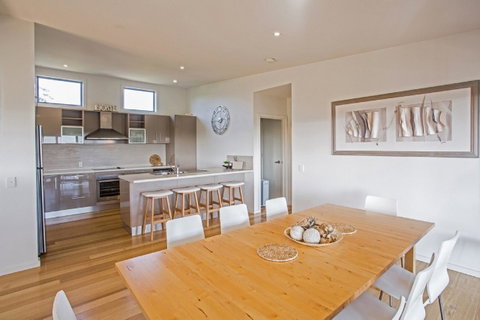 Saltwater Breeze Retreat - Accommodation Melbourne 5