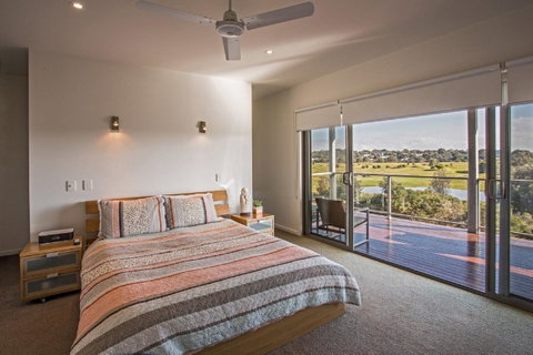 Saltwater Breeze Retreat - Accommodation Melbourne 15