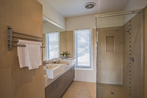 Saltwater Breeze Retreat - Accommodation Melbourne 17