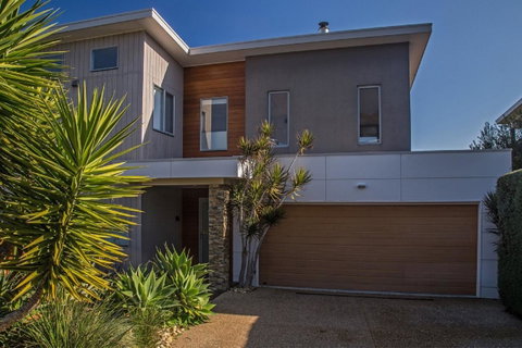 Saltwater Breeze Retreat - Accommodation Melbourne 0