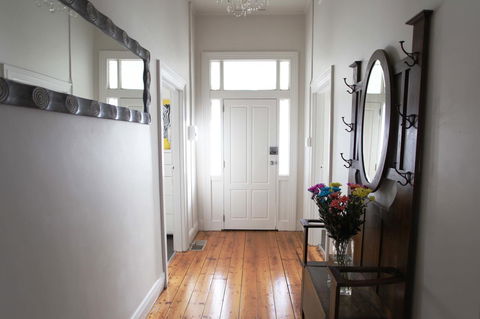 Montabella - Accommodation Melbourne 8