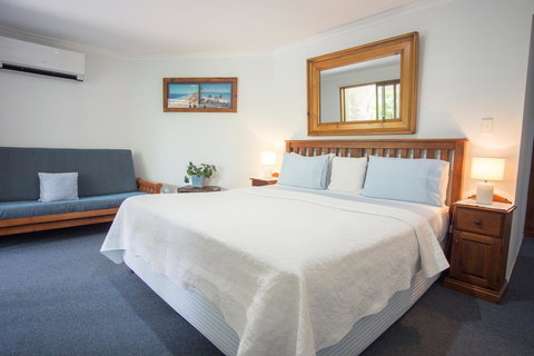 Debbie\'s Place - Accommodation Melbourne 18