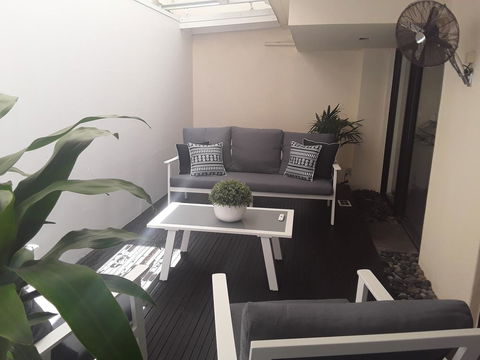 Sunseeker Holiday Apartments - Accommodation Melbourne 12