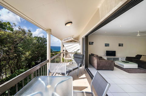 Sunseeker Holiday Apartments - Accommodation Melbourne 0