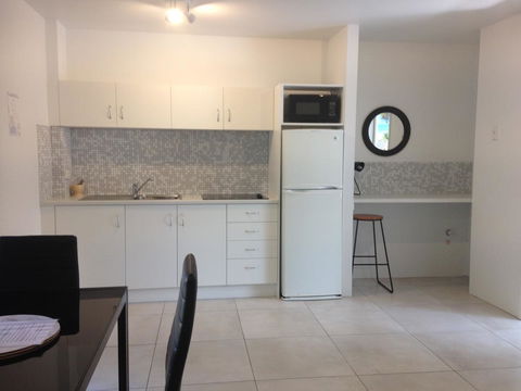 Chez Noosa Resort Motel - Accommodation Melbourne 5
