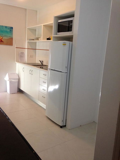 Chez Noosa Resort Motel - Accommodation Melbourne 0