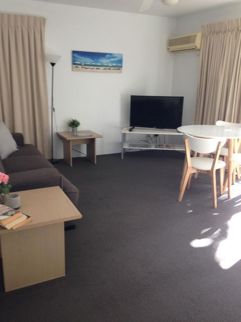 Chez Noosa Resort Motel - Accommodation Melbourne 1