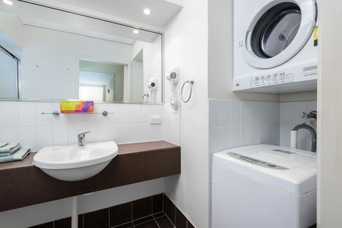 Coloured Sands - Rainbow Beach Resort - 5 Mins To Beach - Accommodation Melbourne 10