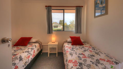 Dolphin Waters - Accommodation Melbourne 6