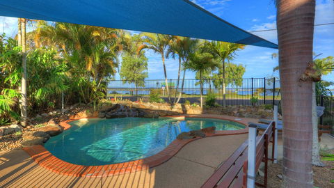 Dolphin Waters - Accommodation Melbourne 15