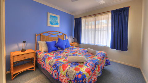 Dolphin Waters - Accommodation Melbourne 12