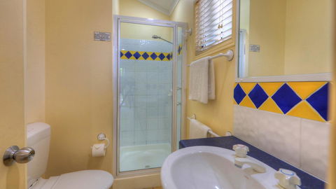 Alex Beach Cabins And Tourist Park - Accommodation Melbourne 3